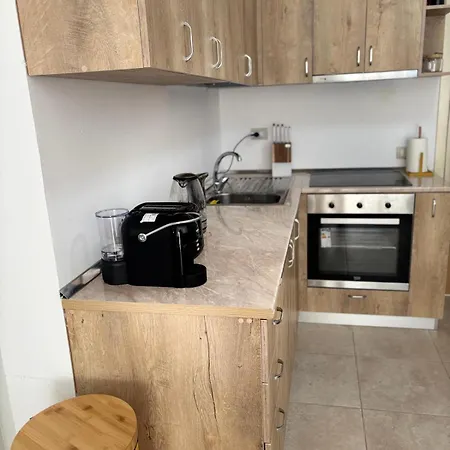 Qerret Sands Apartment Golem (Tirana)