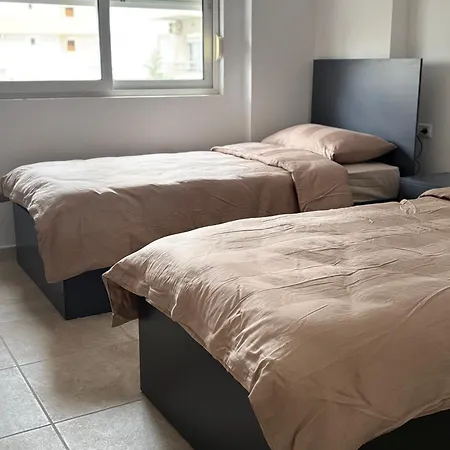 Qerret Sands Апартаменты Голем