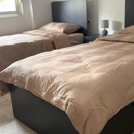 Апартаменты Qerret Sands